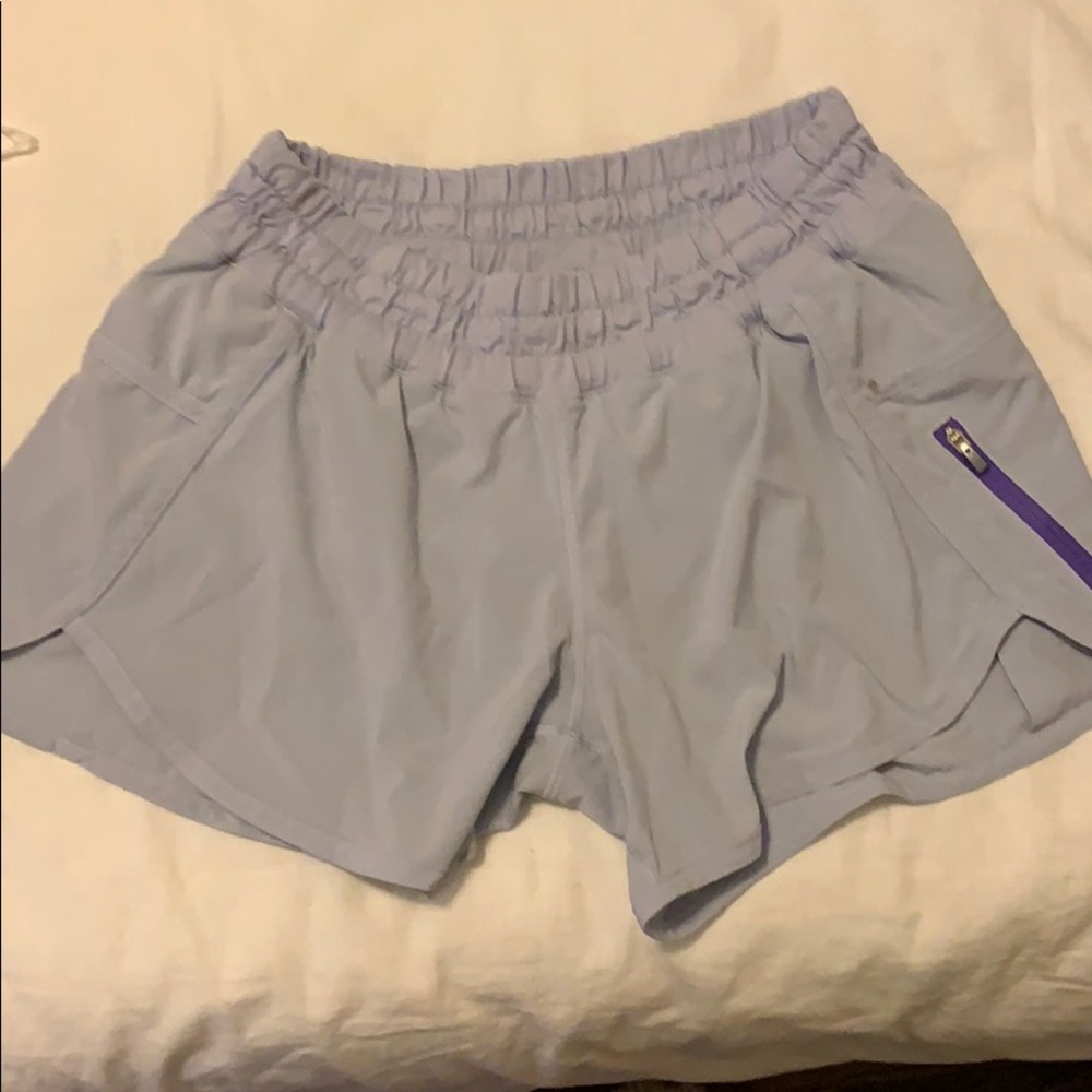 Lulu lemon dusty lavender tracker shorts